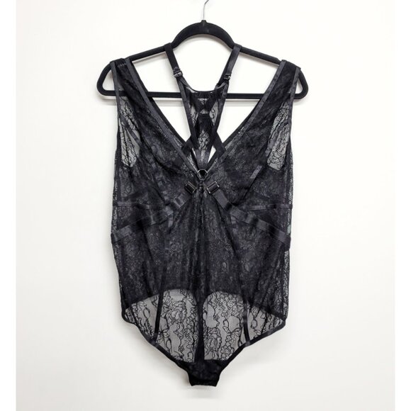 NEW Torrid 2 Black Lacy Bondage Bodysuit with Neck Harness 2X 18 20 - Picture 4 of 7